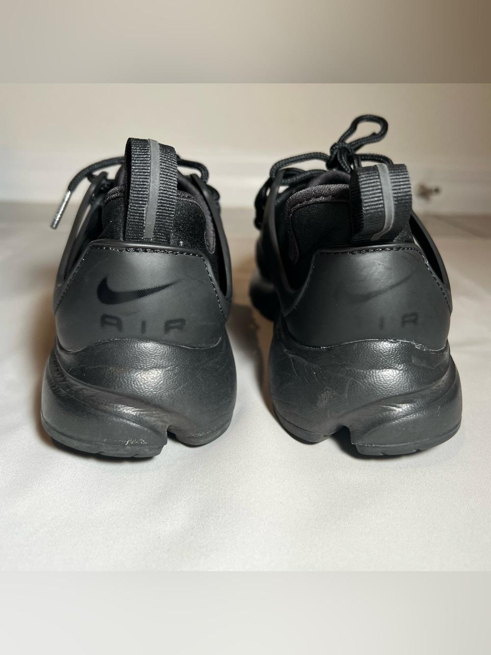 Nike Air Presto Triple Black Sneakers – Women's US 8 - Picture 9 of 10